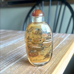 Vintage Chinese Reverse Painted Snuff Bottle